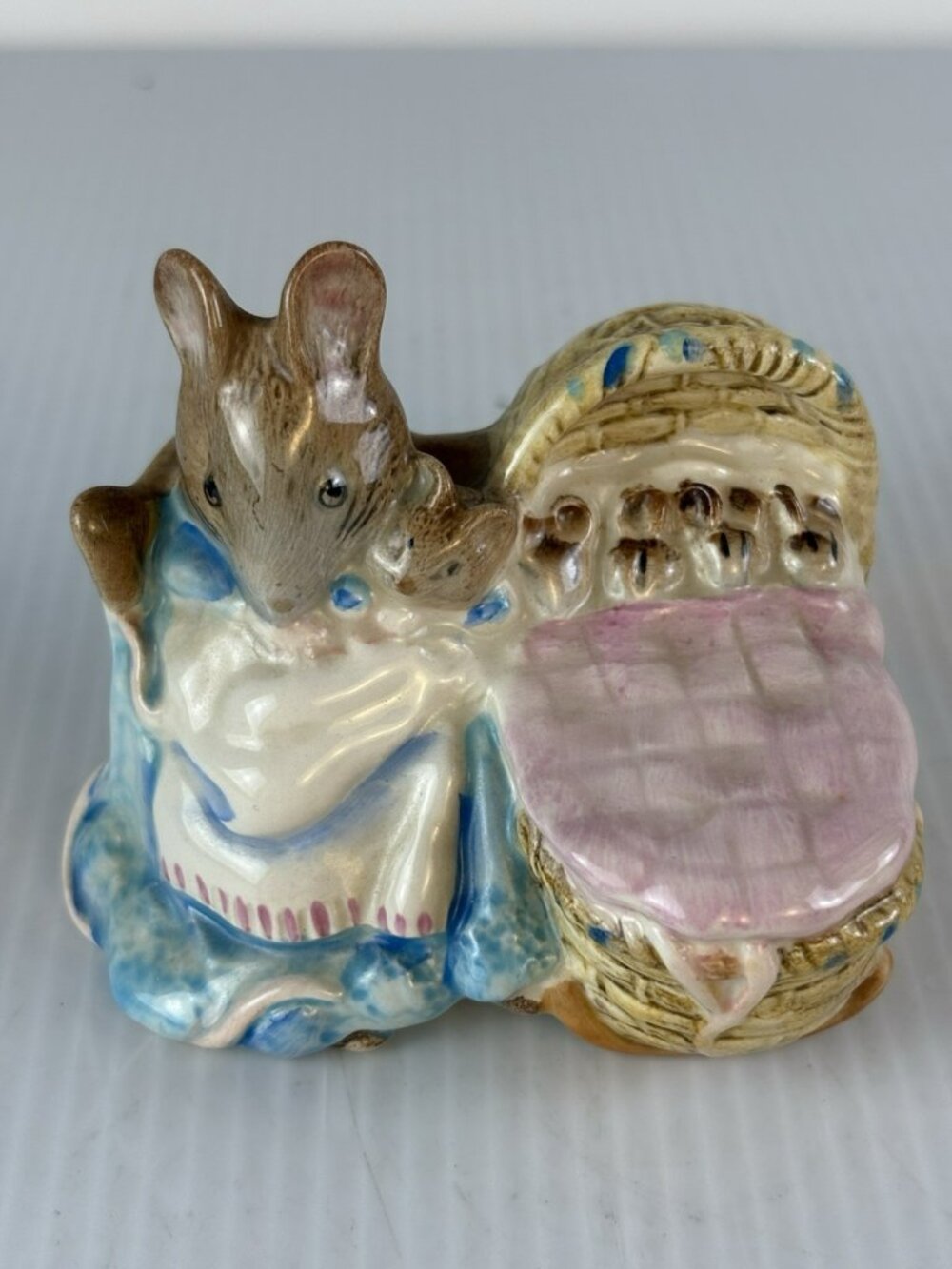 Vintage Royal Albert 1989 Beatrix Potter Figurine / Hunca Munca